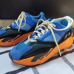 Yeezy Boost 700 Bright Blue size 5.5 men's size 7 woman size